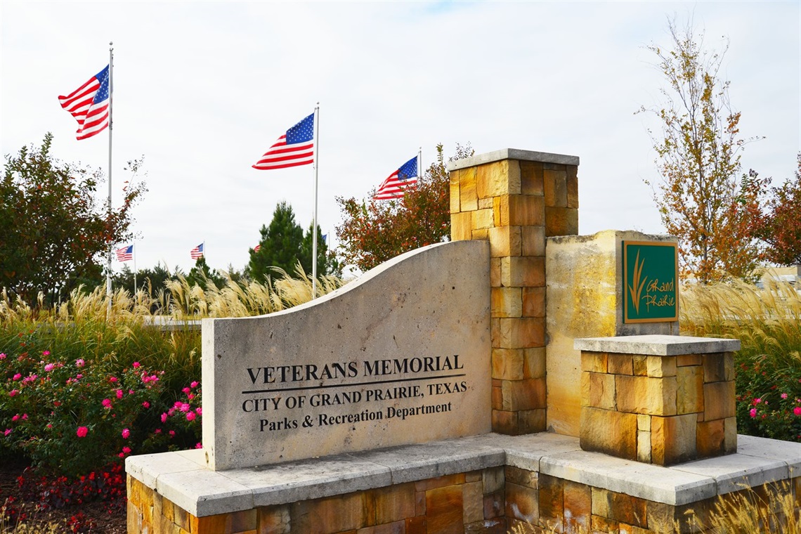 Veterans Memorial (002).jpg